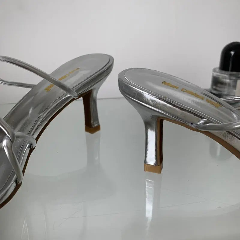 Narrow Band Square Toe Slip Heel fashionnsio