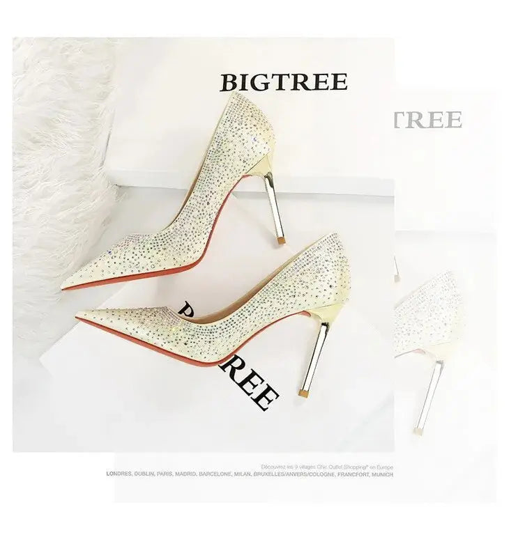 Sparkling Crystal Satin Pointed Heels fashionnsio