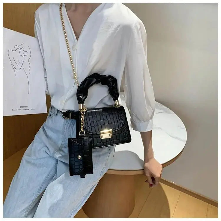 Exquisite Luxury Pouch Handbags fashionnsio