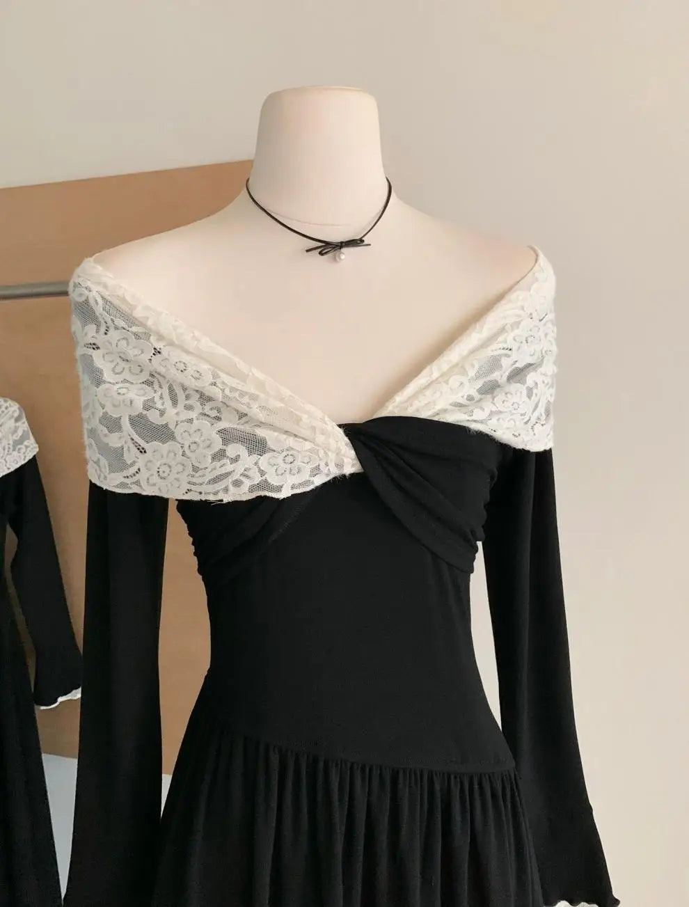 Lace Knot Maxi Dress - Fashionnsio