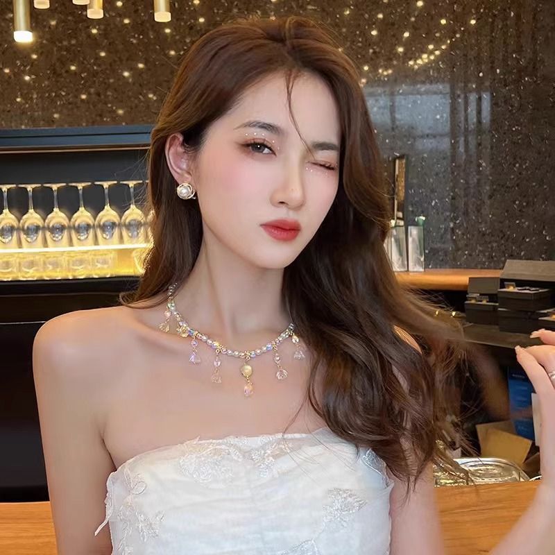 Secret Garden Pearl Necklace