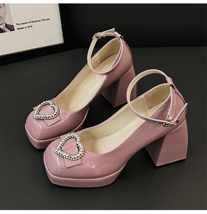 Crystal Heart Chunky Heel fashionnsio