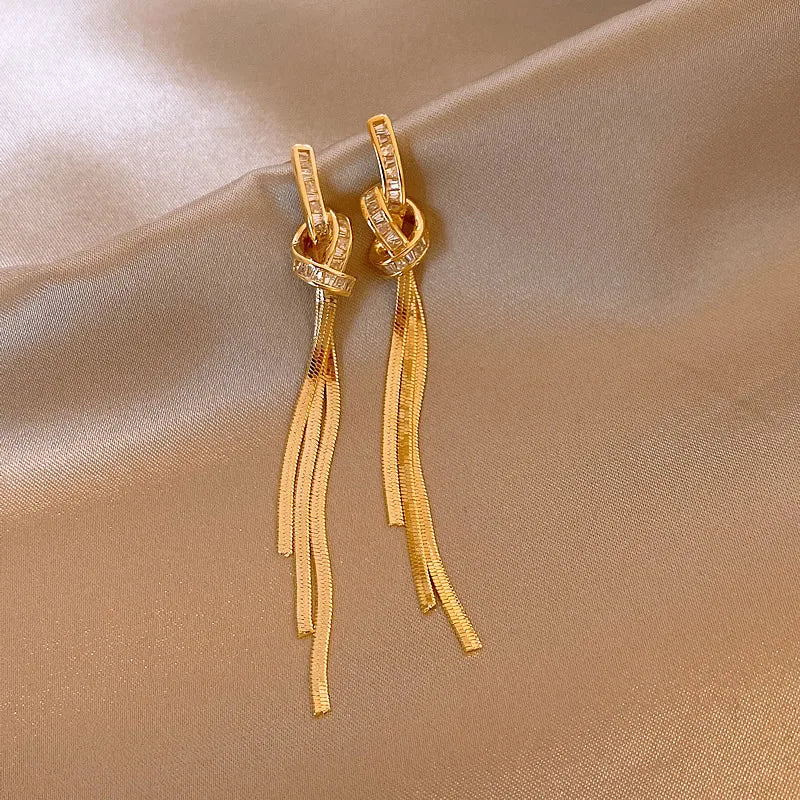 Knot Crystal Tassel Long Earrings fashionnsio