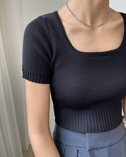 Square Neck Cropped Knit Top fashionnsio