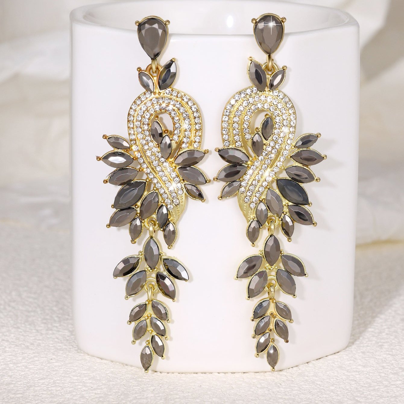 Peacock Leaf Crystal Long Earrings fashionnsio