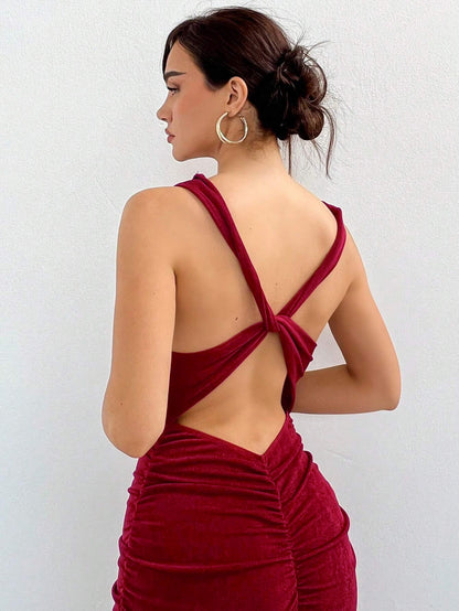 Red Pleated Backless Bodycon Dress