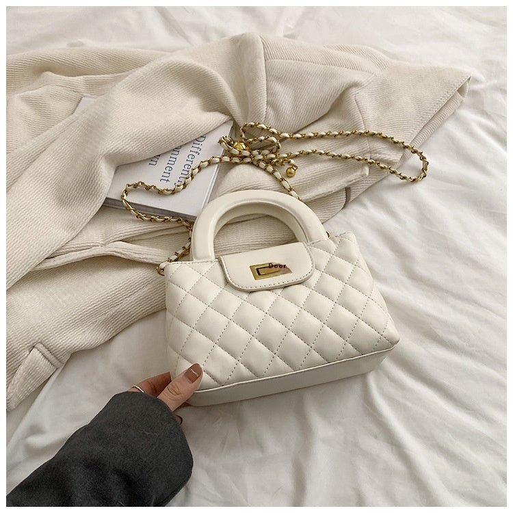 Quilted Chain Luxury Handbags/Sling Bags