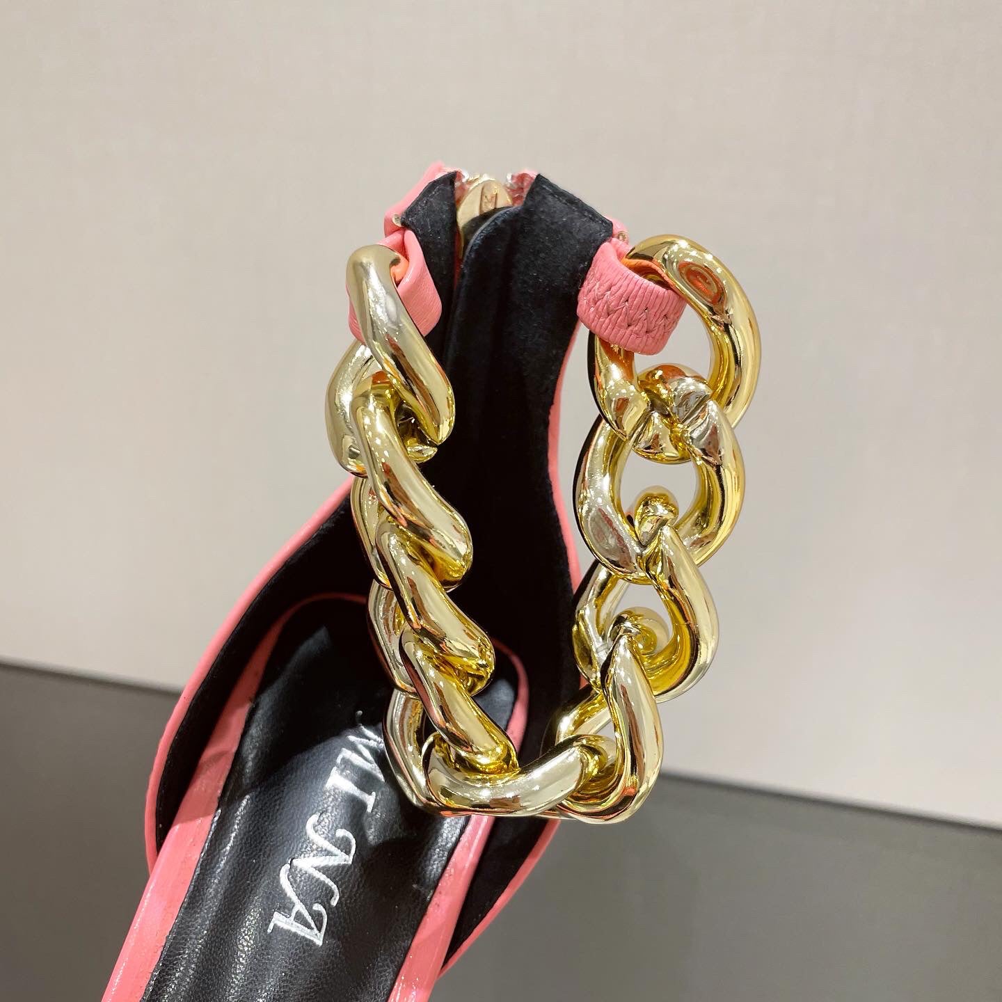 Unique Metal Chain Stylish Heels fashionnsio