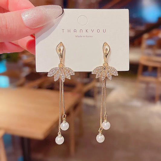 Ballet Diamond Pearl Drop Earrings fashionnsio