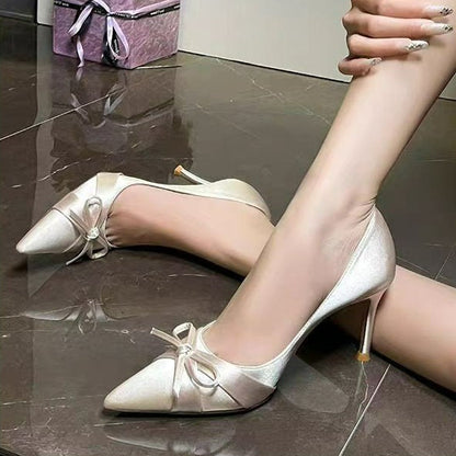 Satin Bow Pointed Heels - Fashionnsio