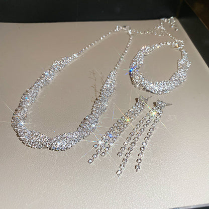 Glamour Diamond Necklace Set - Fashionnsio