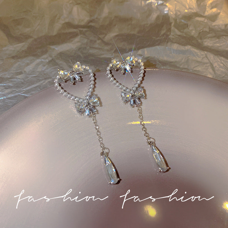 Heart Pearl Bow Crystal Earrings fashionnsio