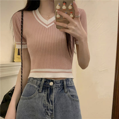 Knitted V-neck Crop Top fashionnsio