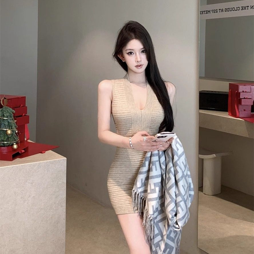 V-neck Knitted Mini Dress - Fashionnsio