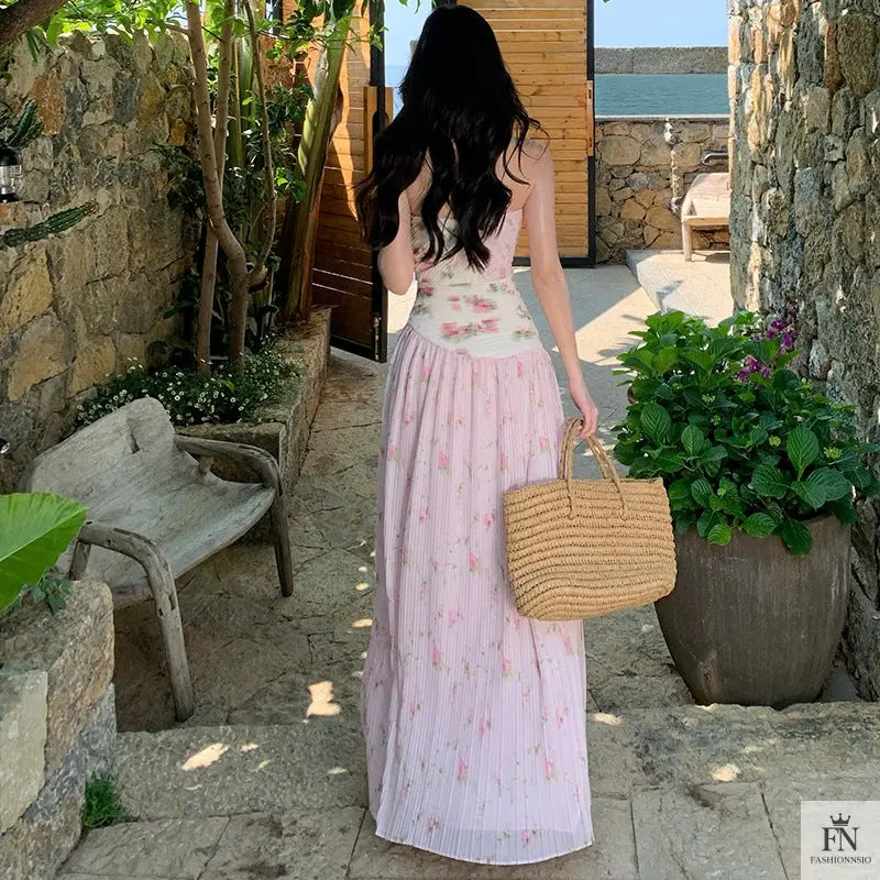 Figure Flattering Pleated Long Dress - Fashionnsio