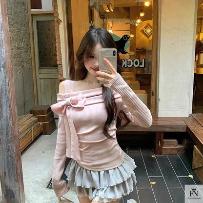 Cute Off-shoulder Bow Top - Fashionnsio