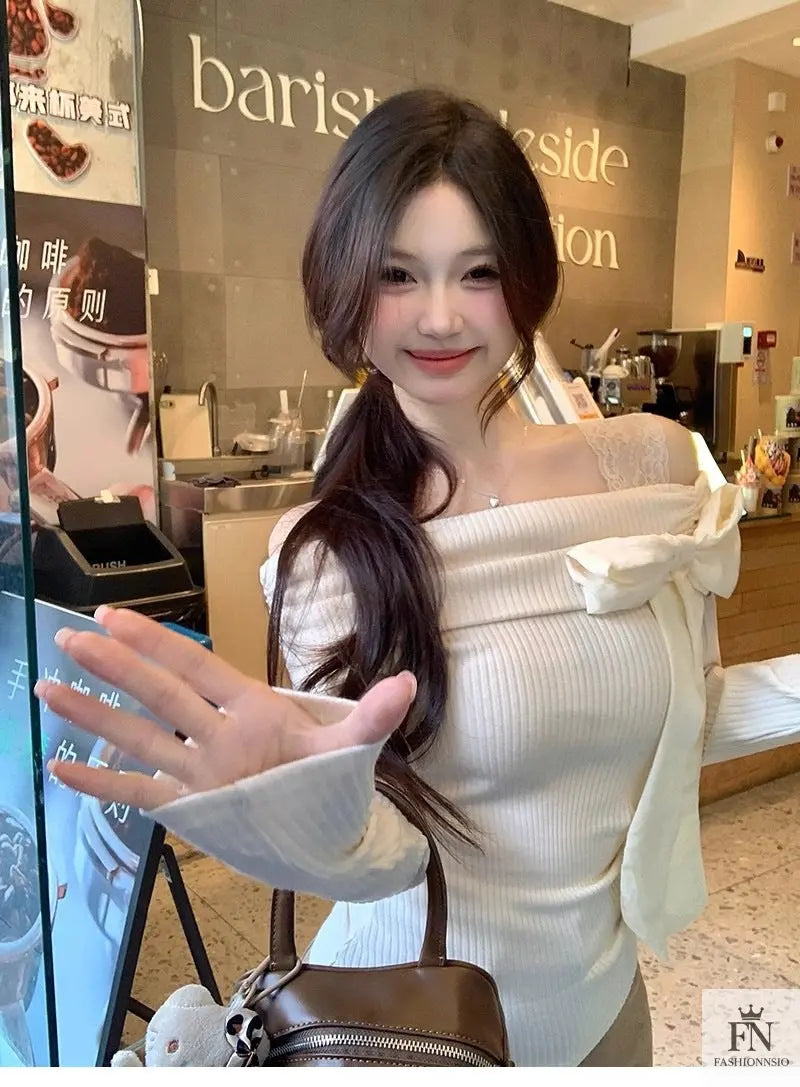 Cute Off-shoulder Bow Top - Fashionnsio