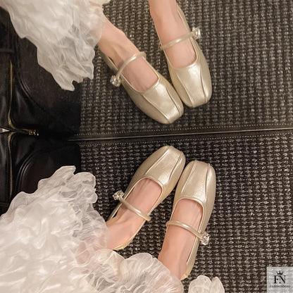 Diamond Strap Ballerina Flats - Fashionnsio