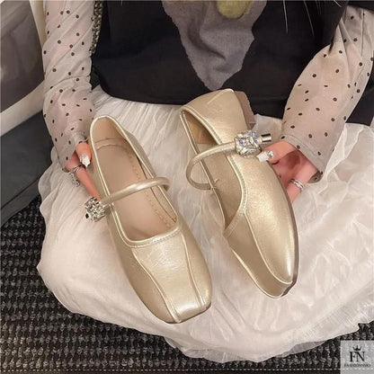 Diamond Strap Ballerina Flats - Fashionnsio