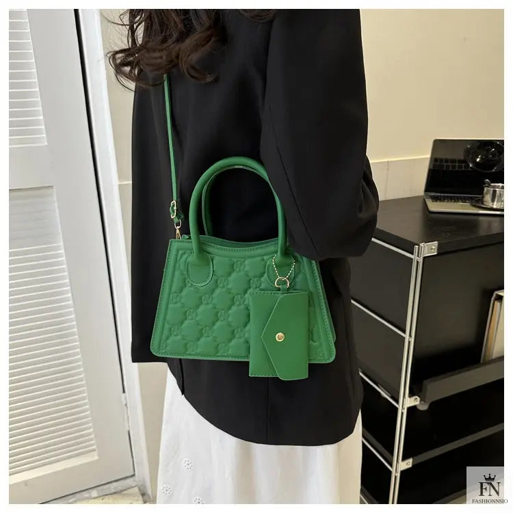 Embossed Flower Handbags/Crossbody Bags - Fashionnsio