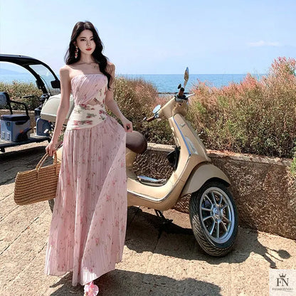 Figure Flattering Pleated Long Dress - Fashionnsio