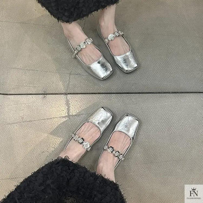 Floral Embellish Mary Jane Flats - Fashionnsio