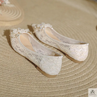 Flower Embellish Lace Belle Flats - Fashionnsio