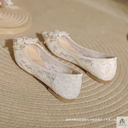 Flower Embellish Lace Belle Flats - Fashionnsio