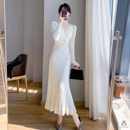 Ribbed Pleated Maxi Dress - Fashionnsio