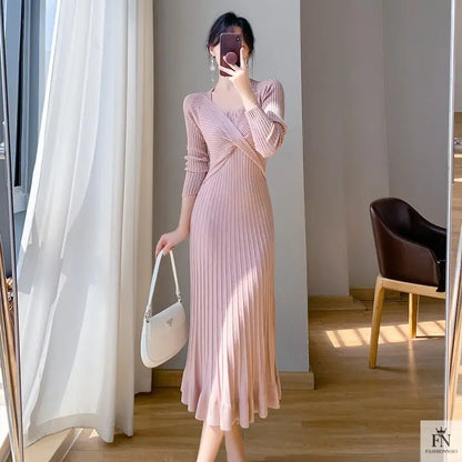 Ribbed Pleated Maxi Dress - Fashionnsio