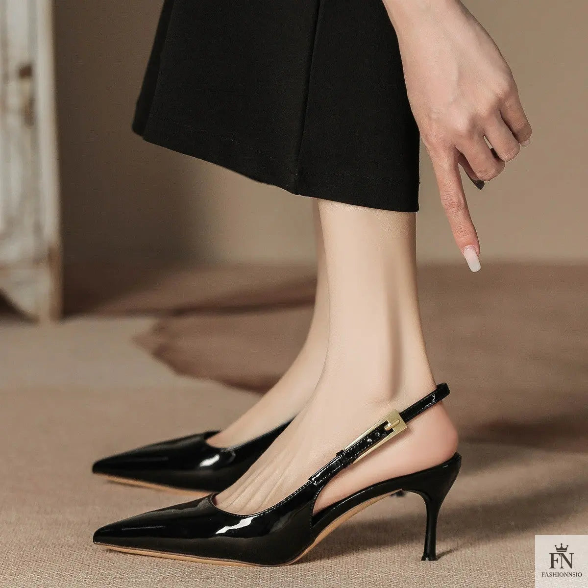 Golden Accent Strap Pointed Heels - Fashionnsio