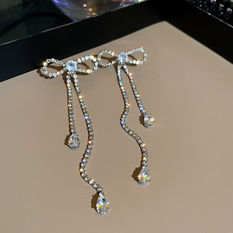 Rhinestone Crystal Bowknot Long Earrings fashionnsio