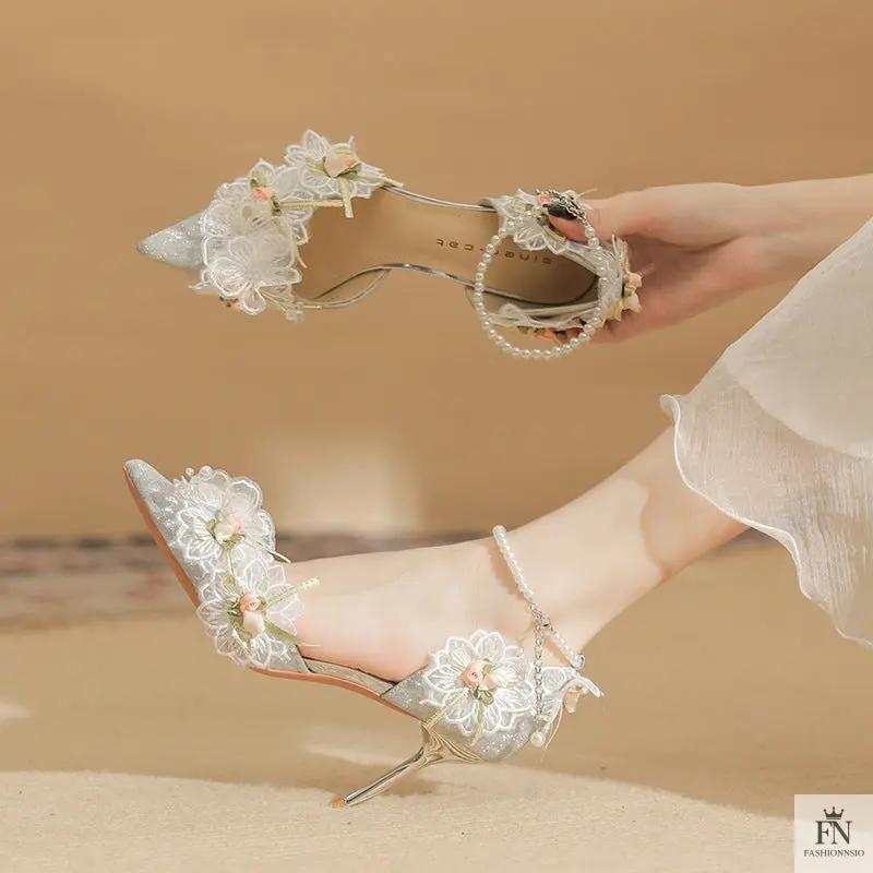 Lace Flower Pearl Pointed Heels - Fashionnsio