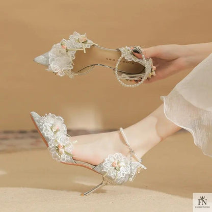 Lace Flower Pearl Pointed Heels - Fashionnsio