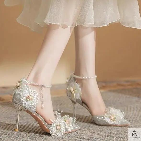 Lace Flower Pearl Pointed Heels - Fashionnsio