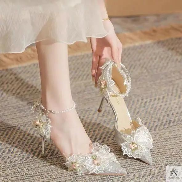 Lace Flower Pearl Pointed Heels - Fashionnsio