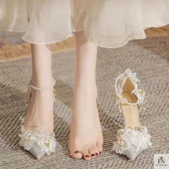 Lace Flower Pearl Pointed Heels - Fashionnsio
