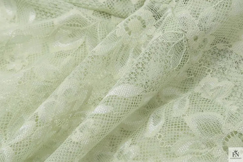 Lace Halter Scarf Crop Top - Fashionnsio
