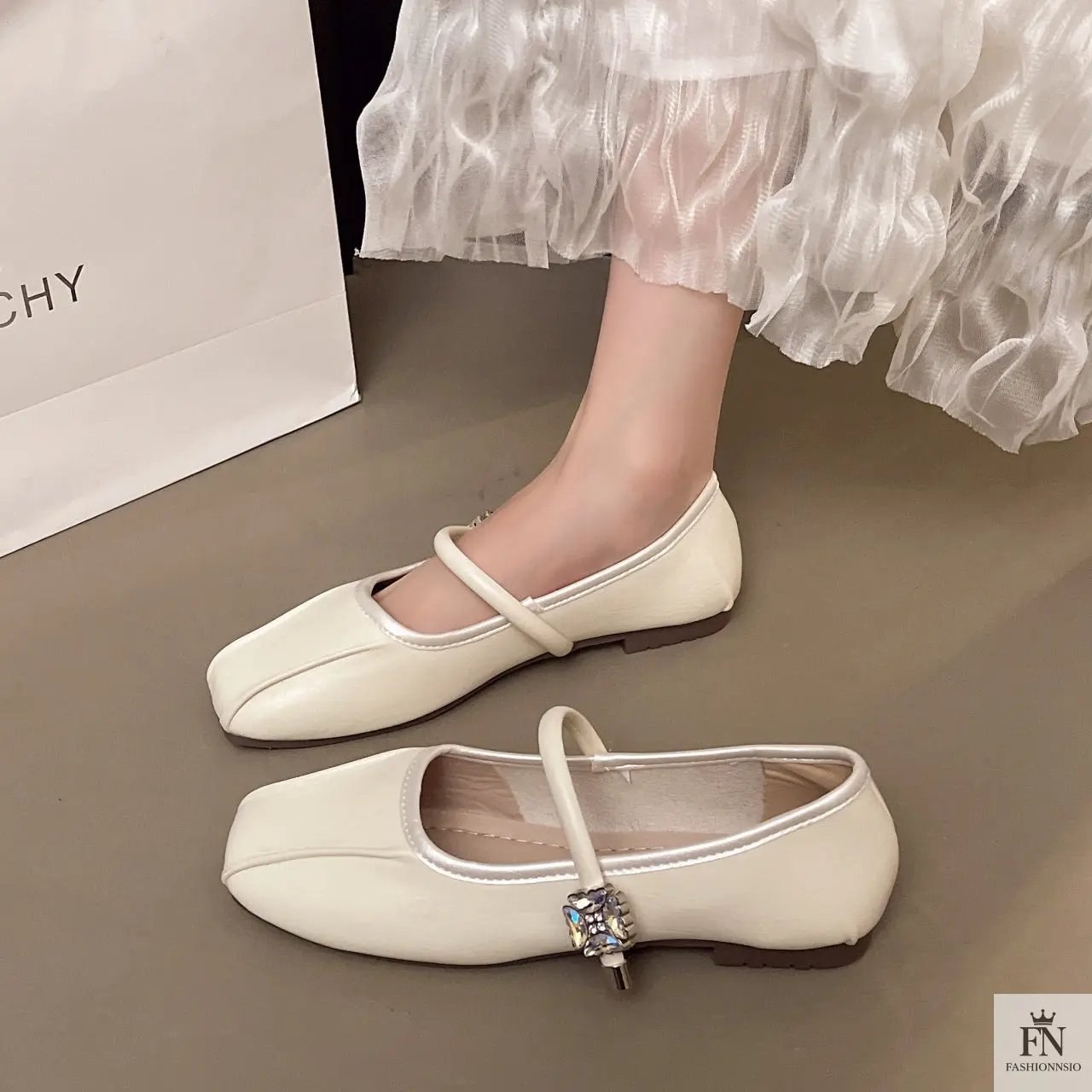 Diamond Strap Ballerina Flats - Fashionnsio