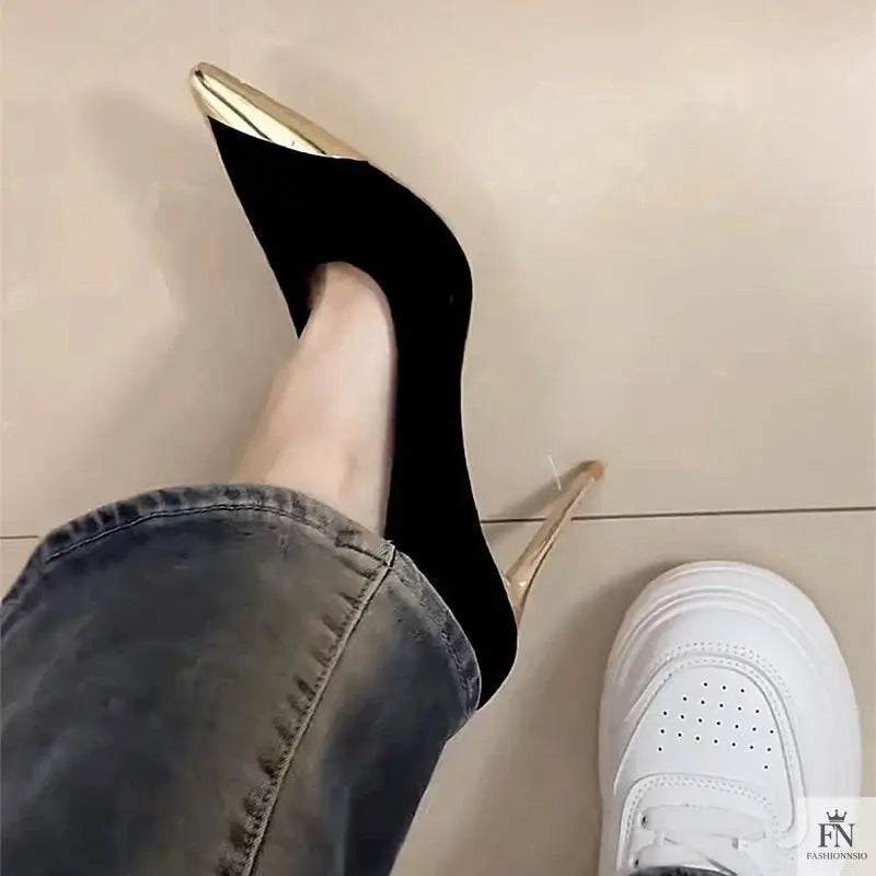 Metallic Gold Stiletto Pointed Heels - Fashionnsio