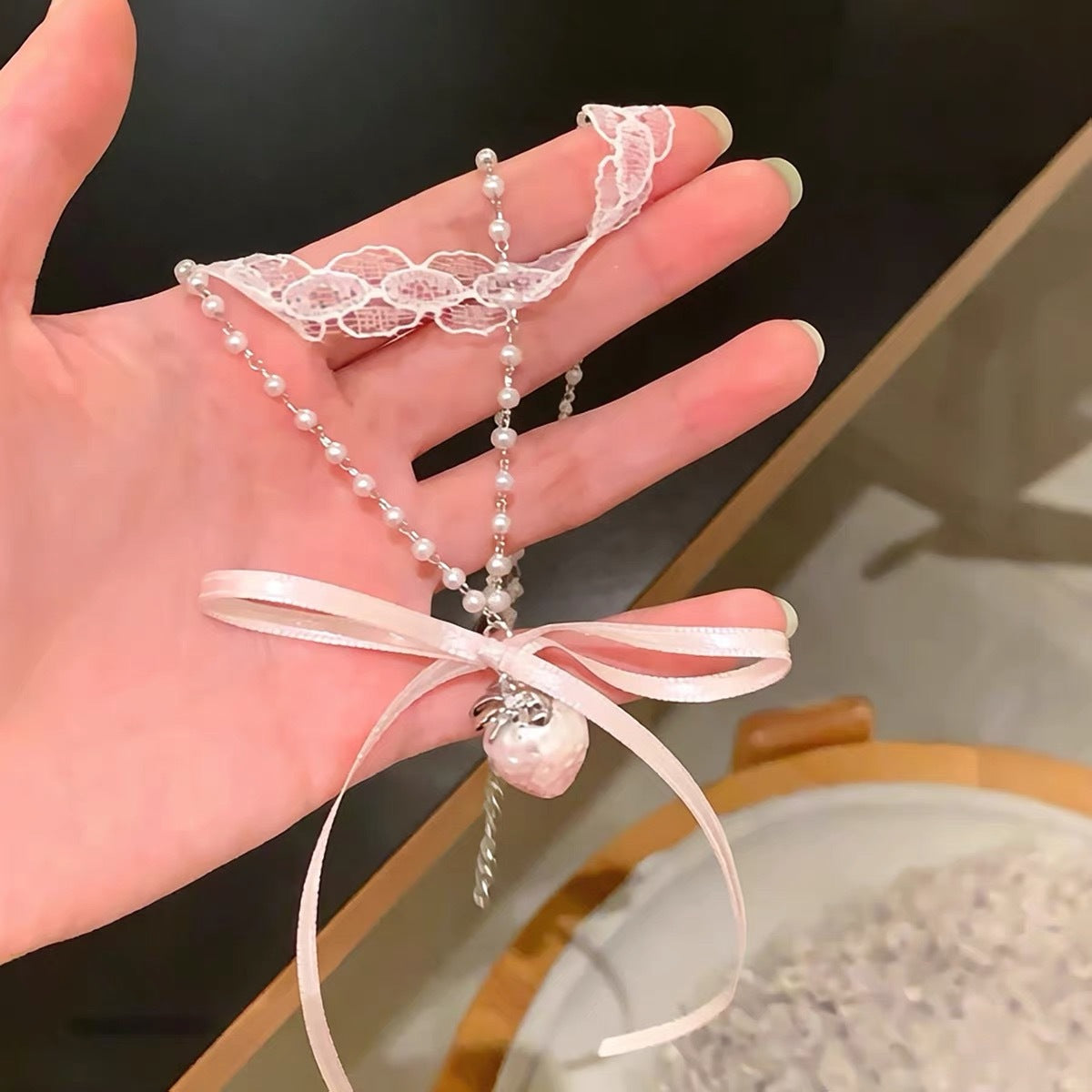 Strawberry Lace Bow Choker - Fashionnsio