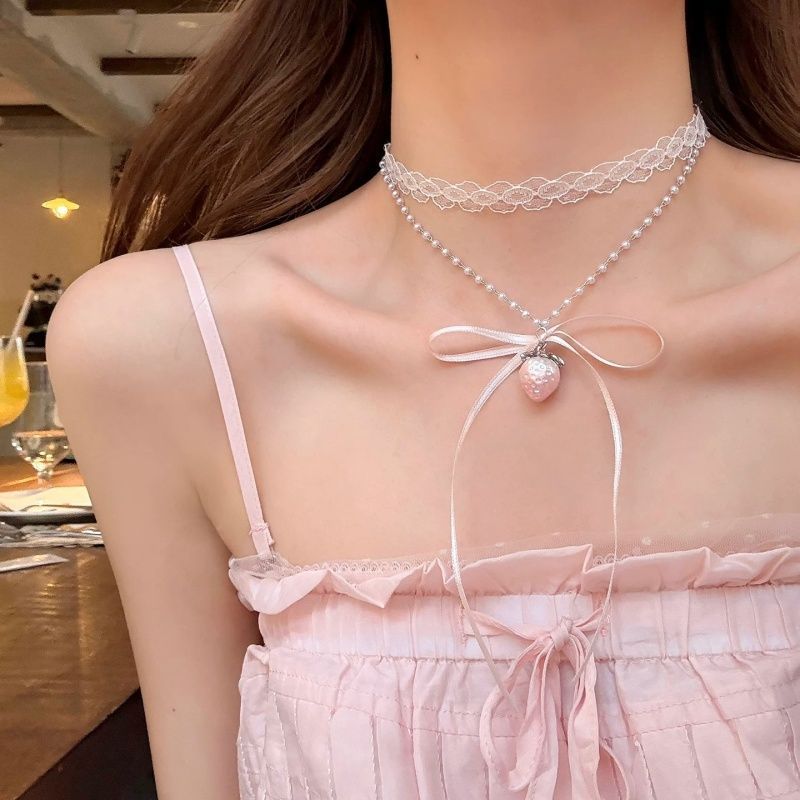 Strawberry Lace Bow Choker - Fashionnsio