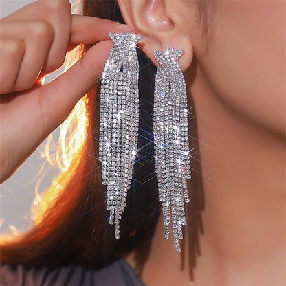 Sparkling Full Rhinestone Long Fringe Earrings fashionnsio