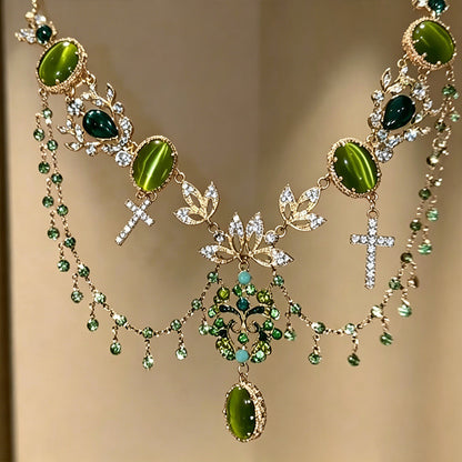 Emerald Dynasty Crystal Necklace - Fashionnsio