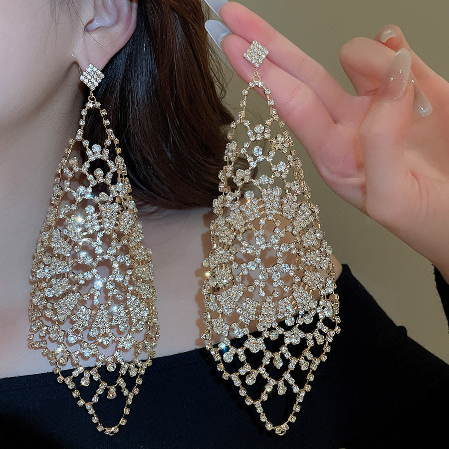 Stylish Letter-shaped Tassel Earrings (Copy) - Fashionnsio
