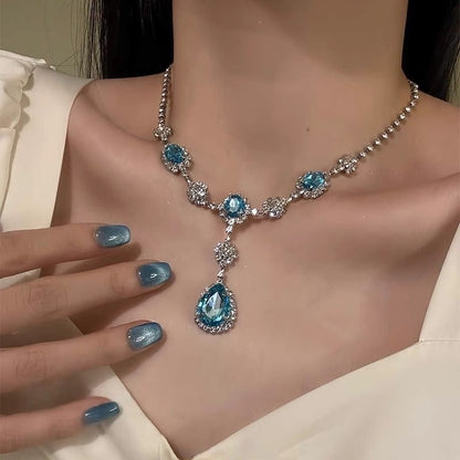 The Azure Drop Necklace - Fashionnsio