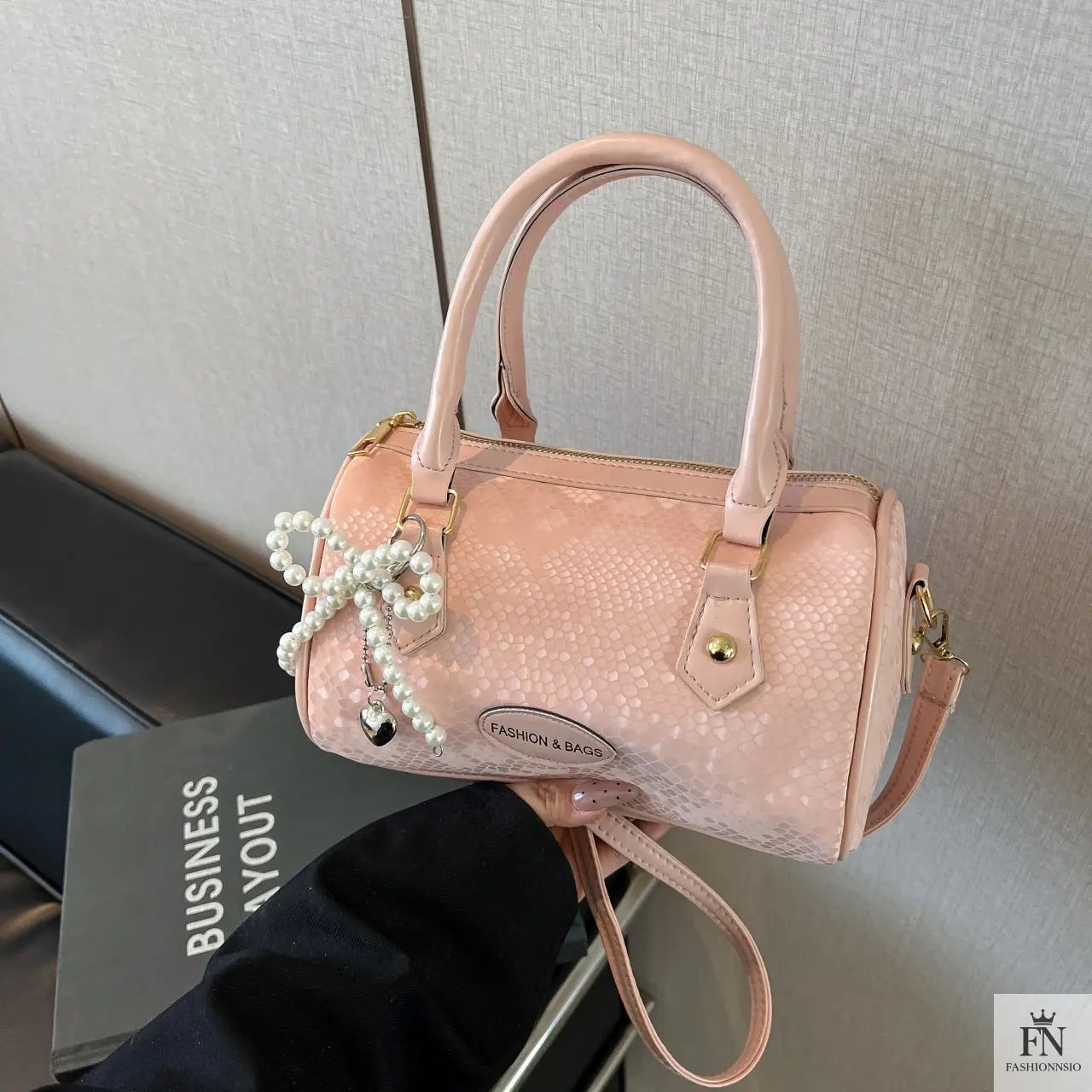 Pearl Bow Pillow Handbags - Fashionnsio