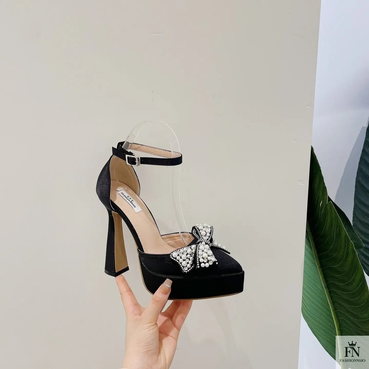 Pearl Crystal Bow Platform Pointed Heels - Fashionnsio