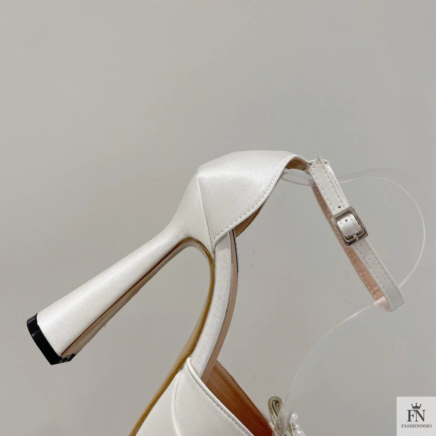 Pearl Crystal Bow Platform Pointed Heels - Fashionnsio