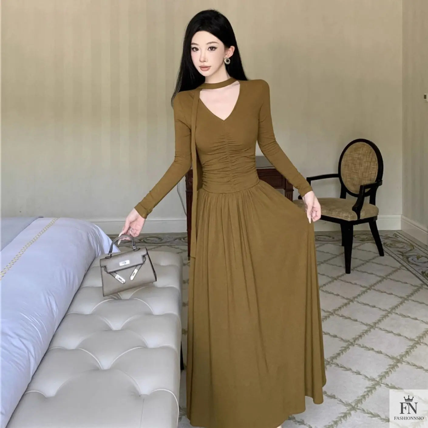 Pleated Long Dress With Scarf - Fashionnsio